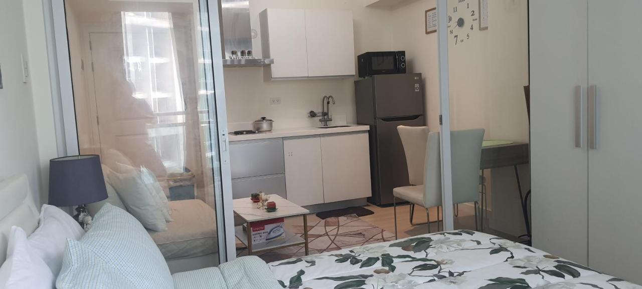 Jn Condotel The Azure Urban Resort Residences Paranaque City Εξωτερικό φωτογραφία
